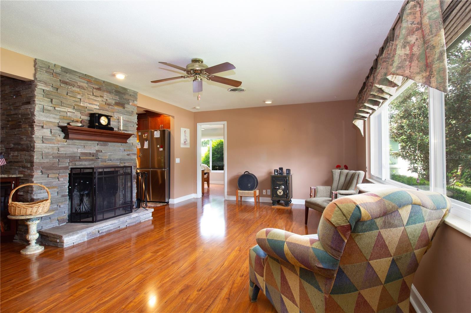 1324 Ranchwood Dr Property Photo 5