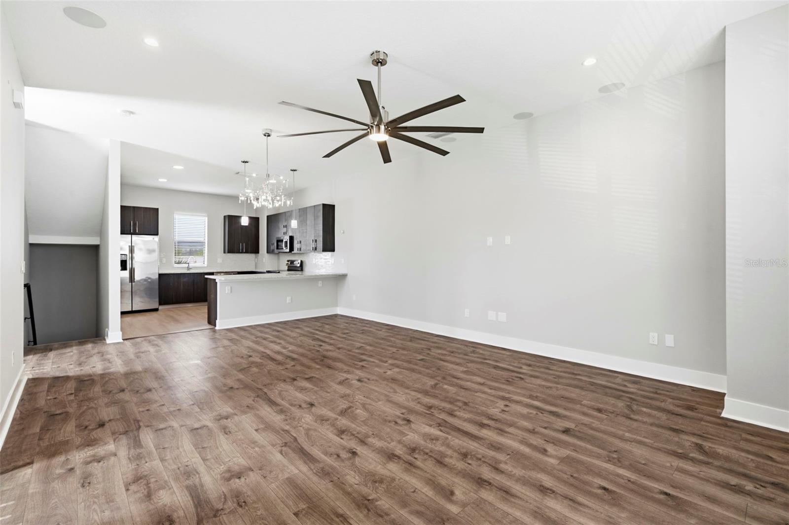 4810 W Mcelroy Ave #7 Property Photo 6