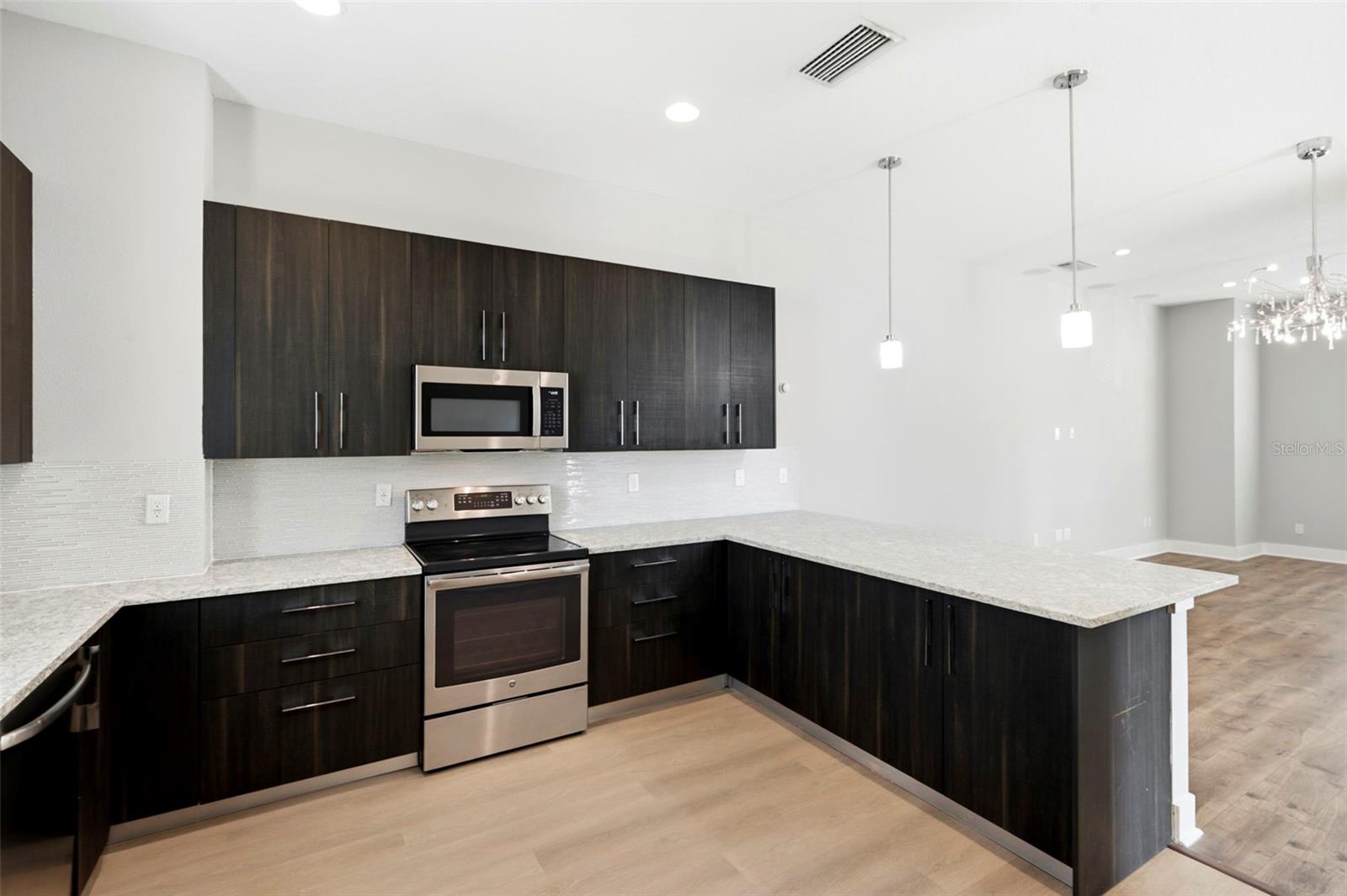 4810 W Mcelroy Ave #7 Property Photo 14
