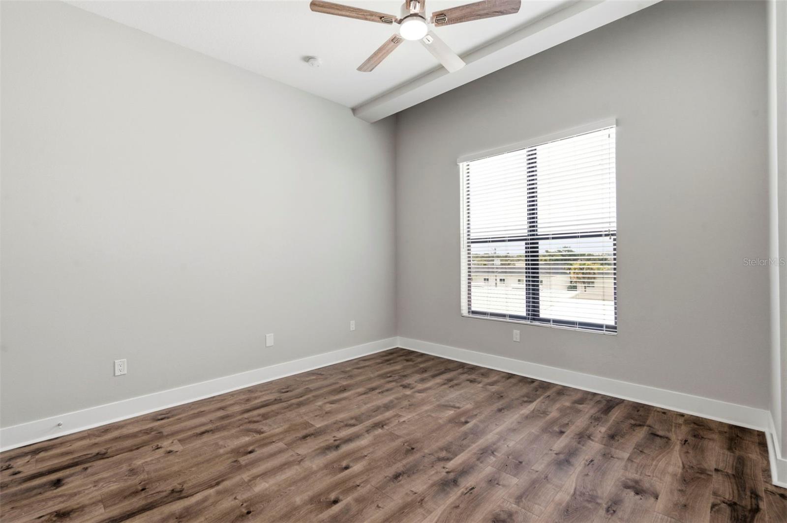 4810 W Mcelroy Ave #7 Property Photo 17