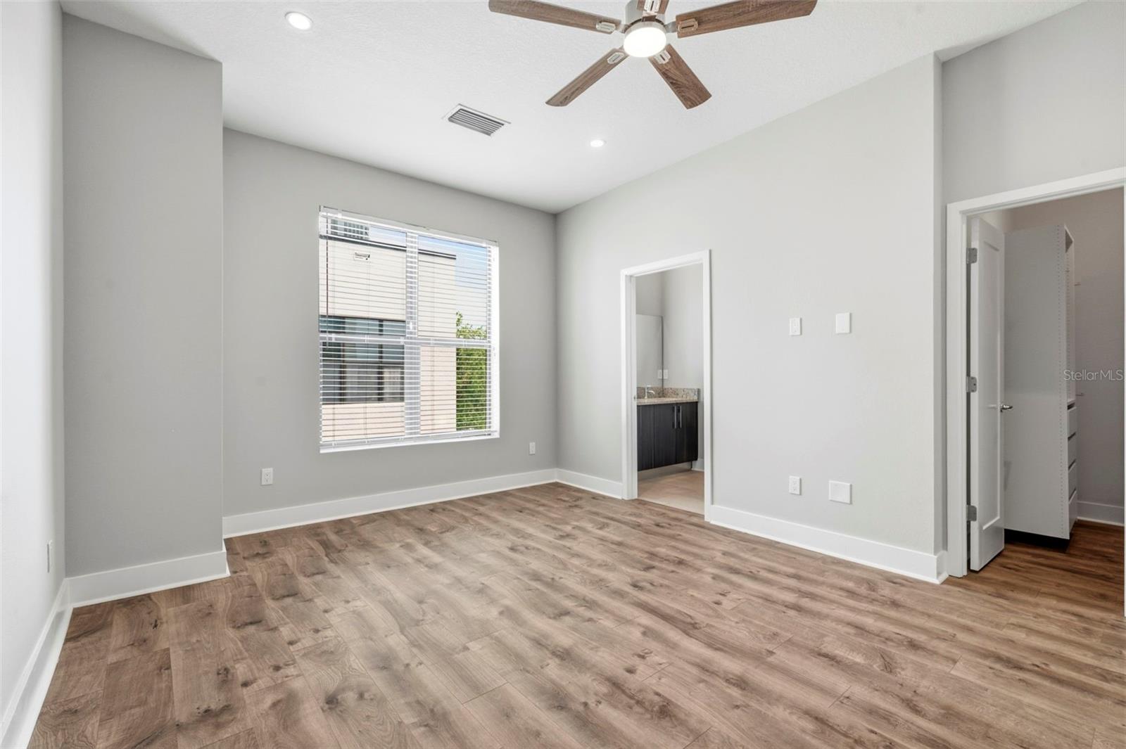 4810 W Mcelroy Ave #7 Property Photo 19