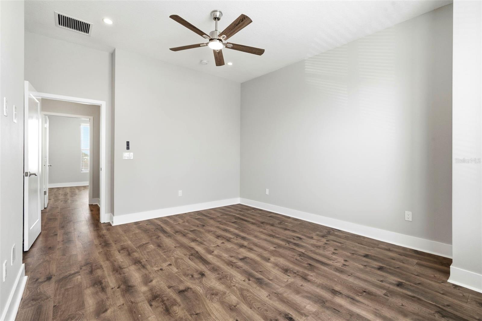 4810 W Mcelroy Ave #7 Property Photo 21