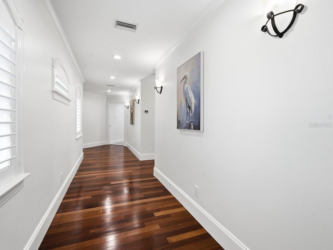 TB8541449 Property Photo 45