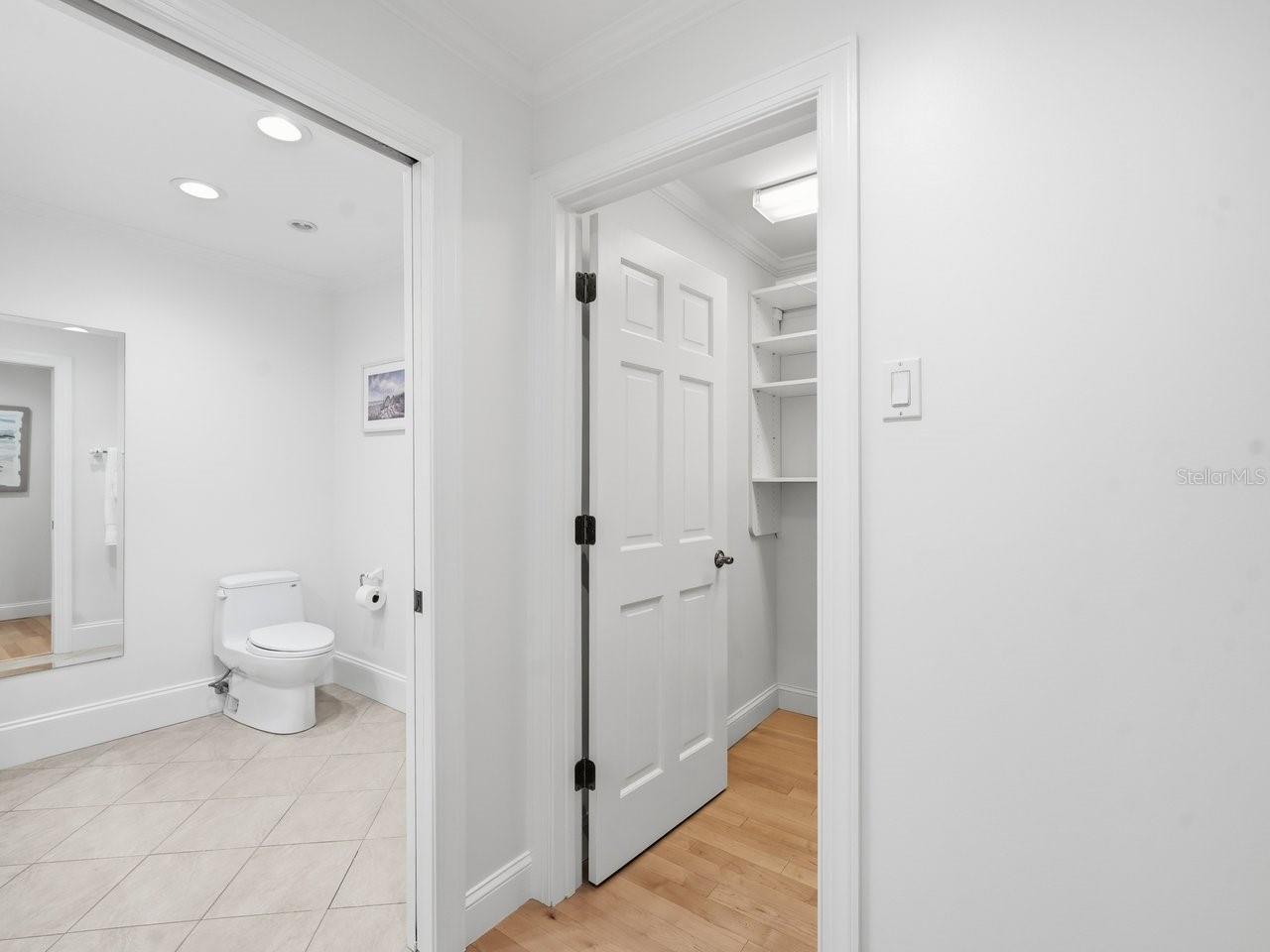 TB8541449 Property Photo 49