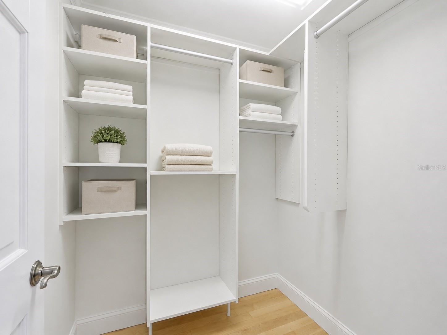 TB8541449 Property Photo 50