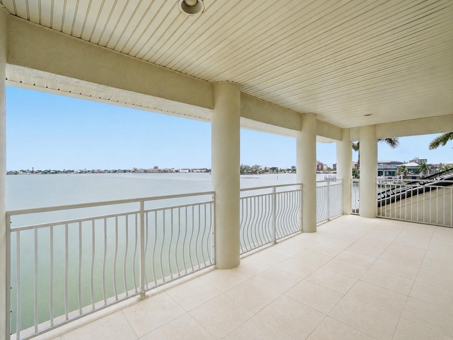 TB8541449 Property Photo 51