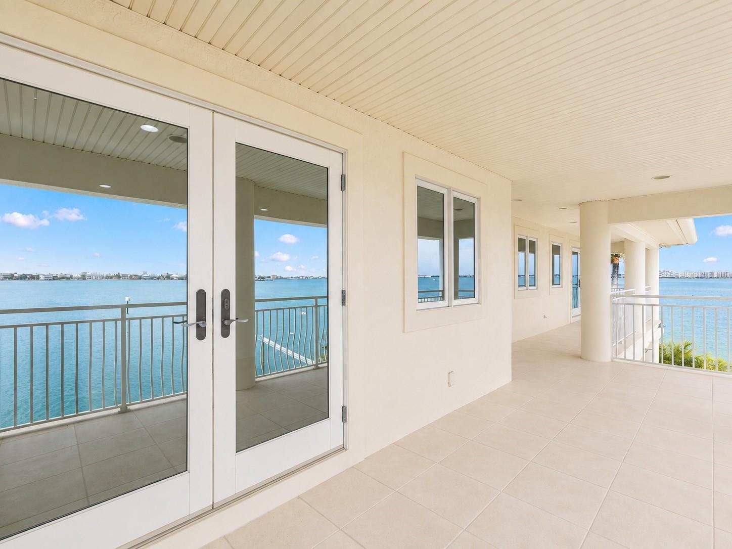 TB8541449 Property Photo 52