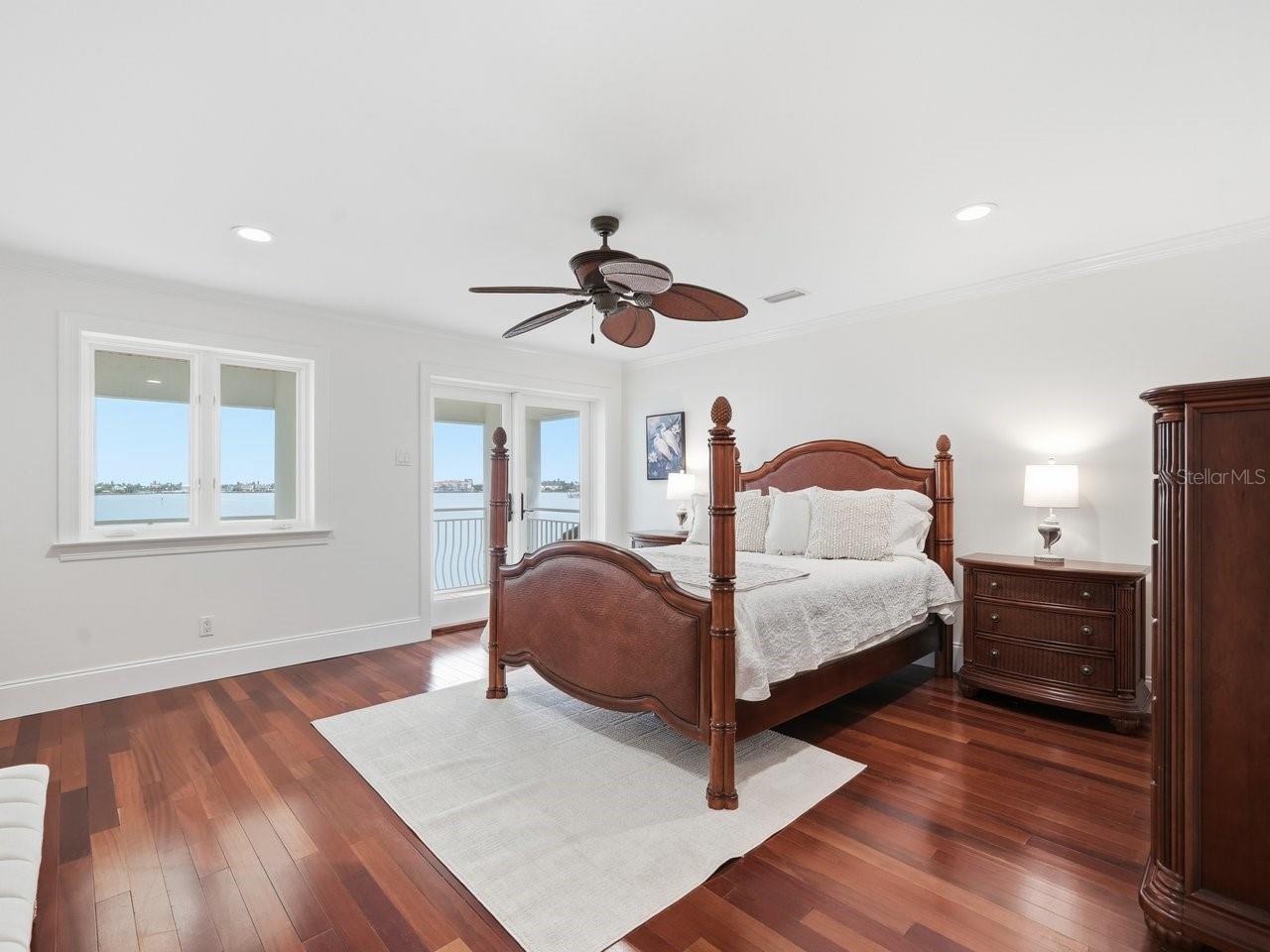 TB8541449 Property Photo 53