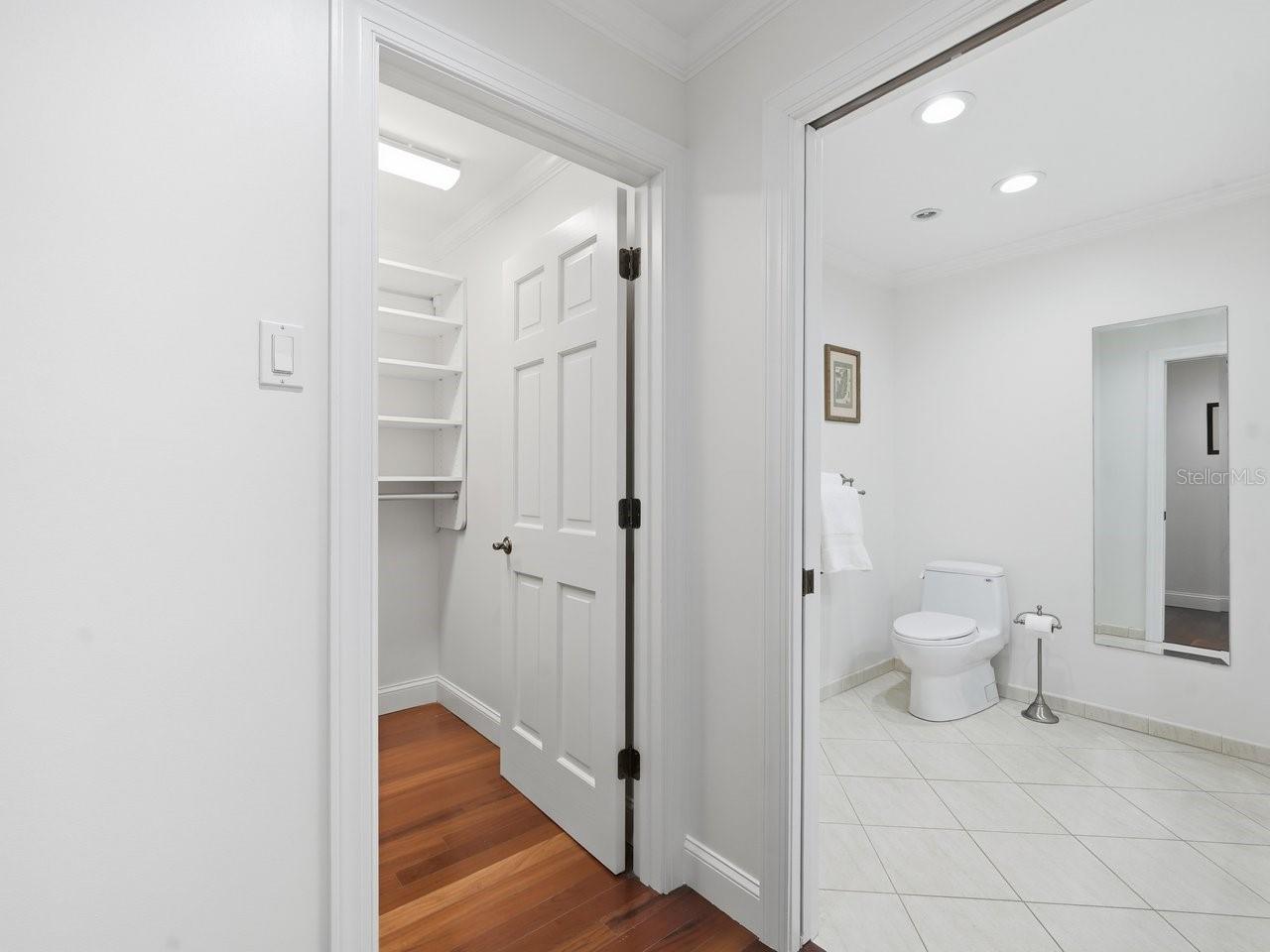 TB8541449 Property Photo 56
