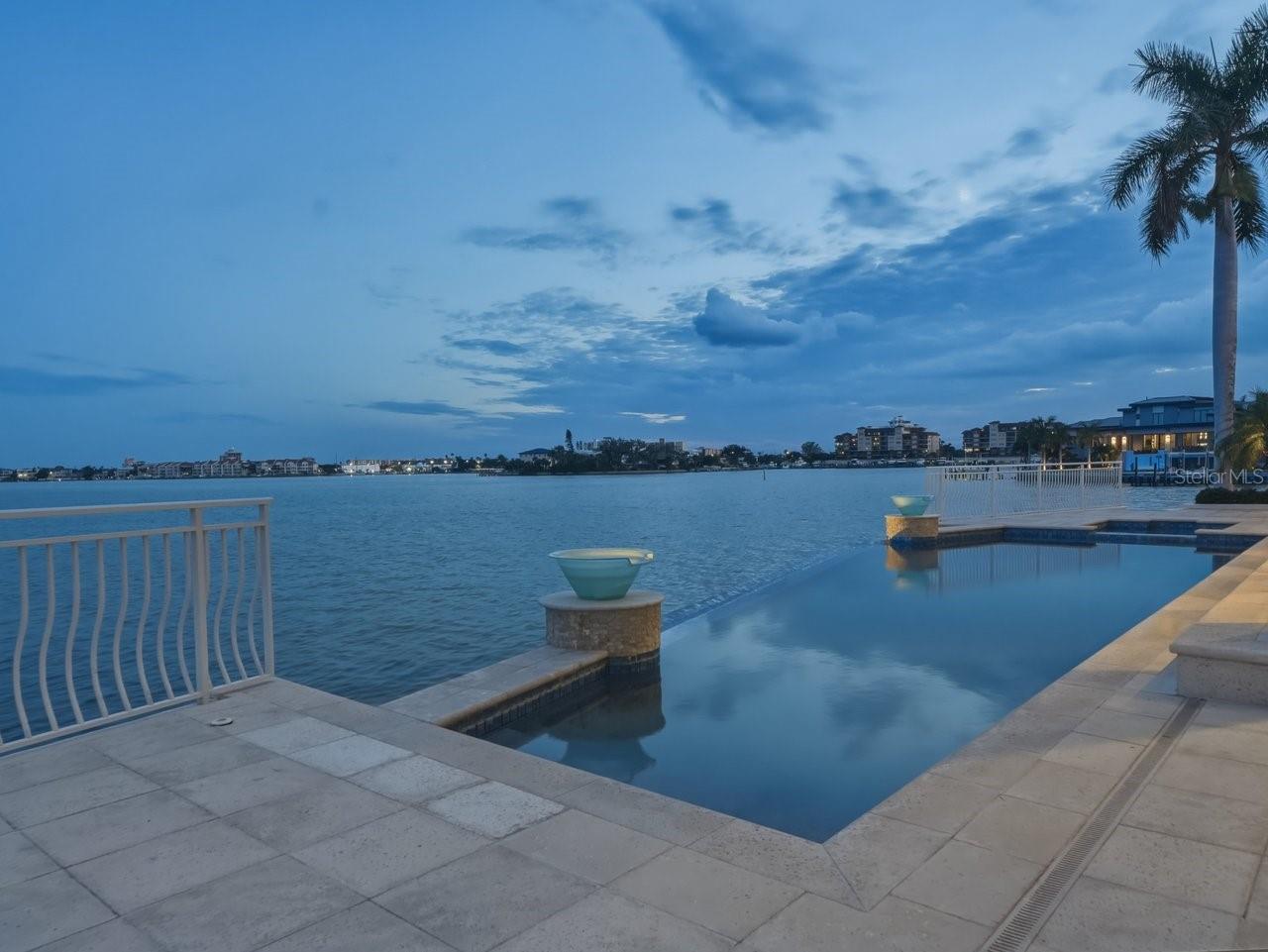 TB8541449 Property Photo 68