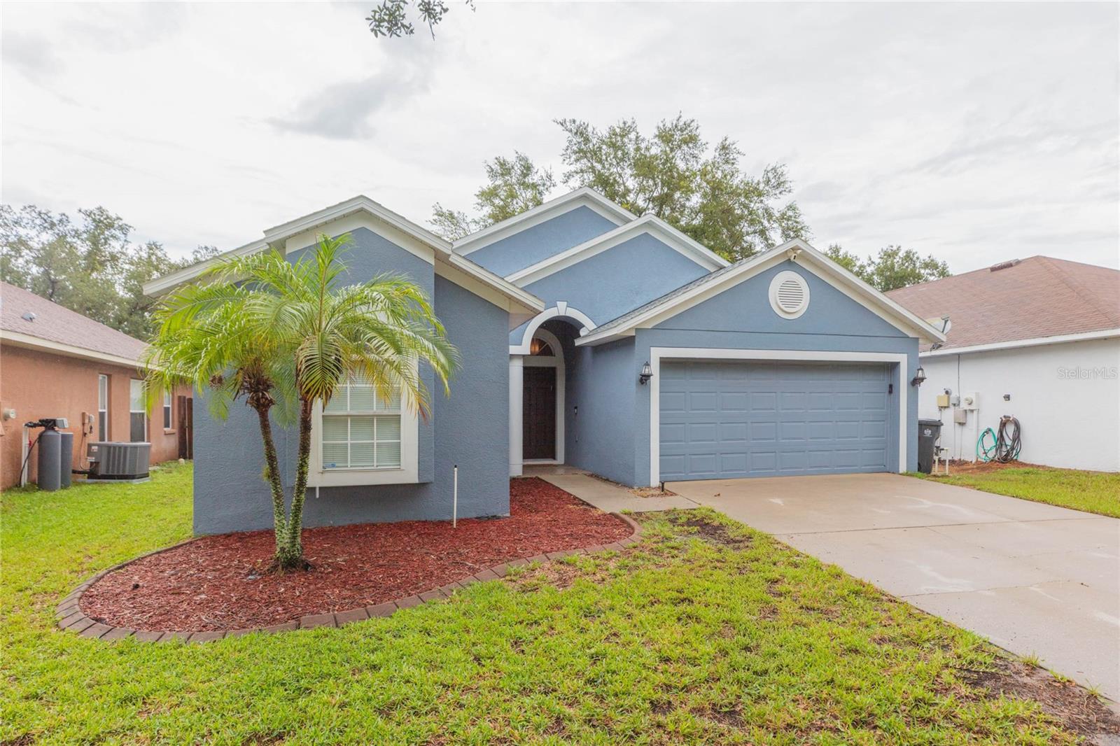 11706 Pure Pebble Dr Property Photo 2