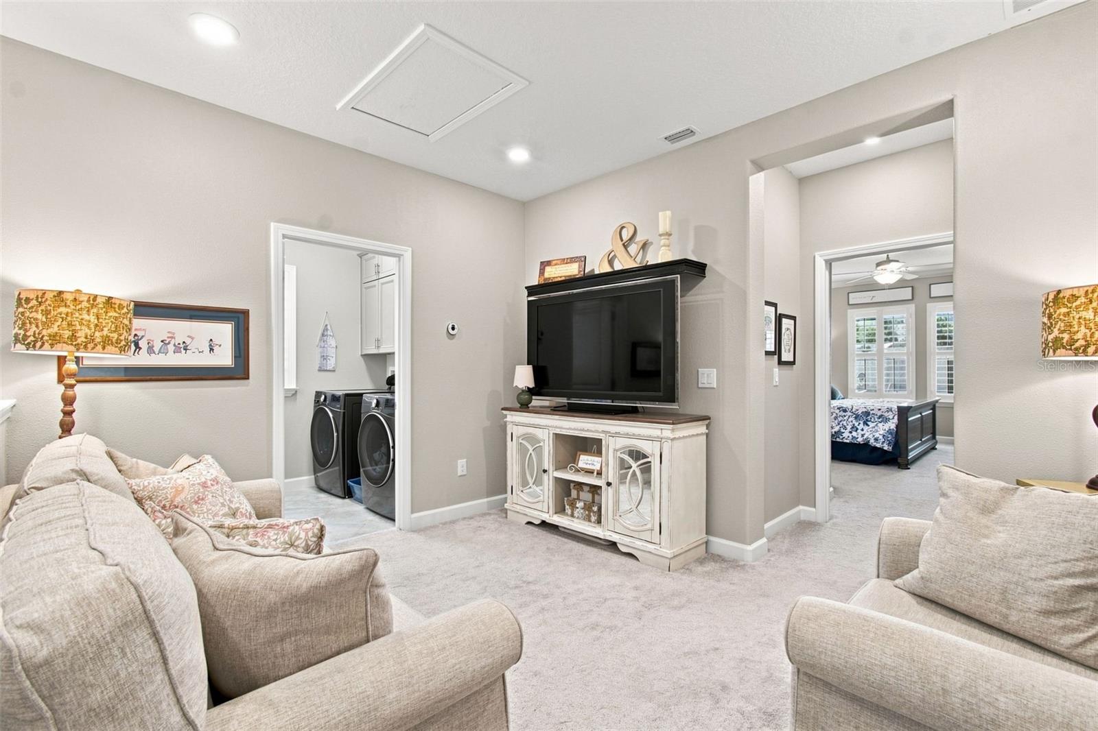 18611 Noble Caspian Dr Property Photo 23