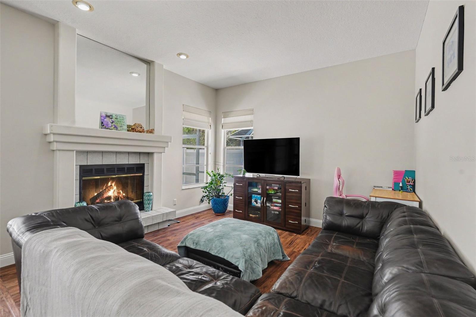 12410 Driftstone Way Property Photo 7
