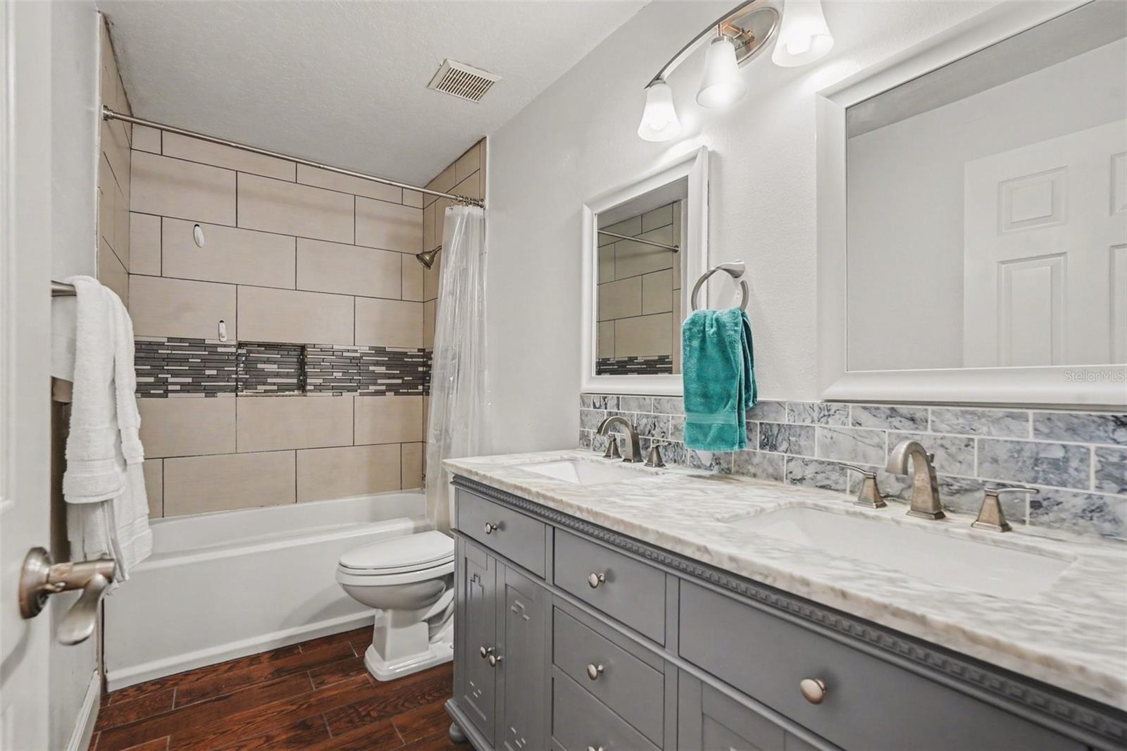12410 Driftstone Way Property Photo 20
