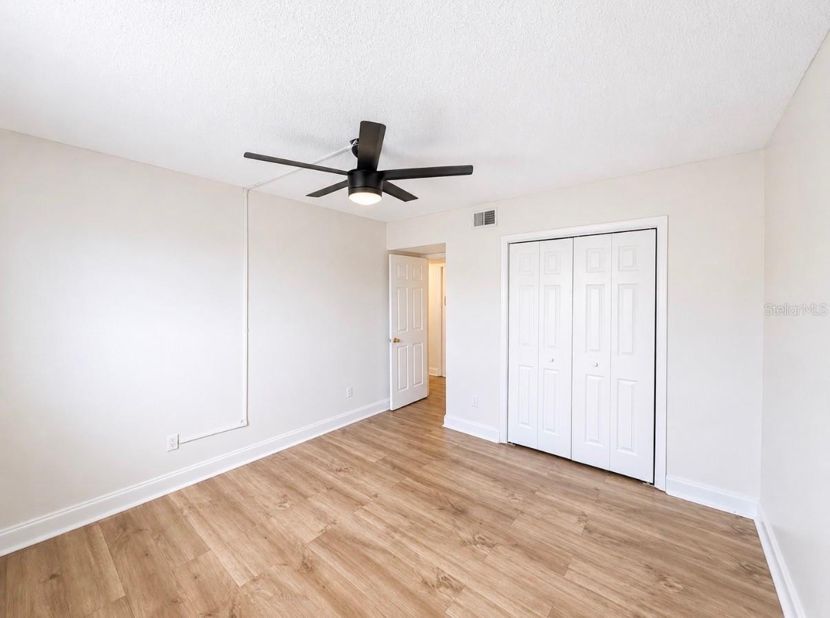 5541 Bay Blvd #550 Property Photo 9