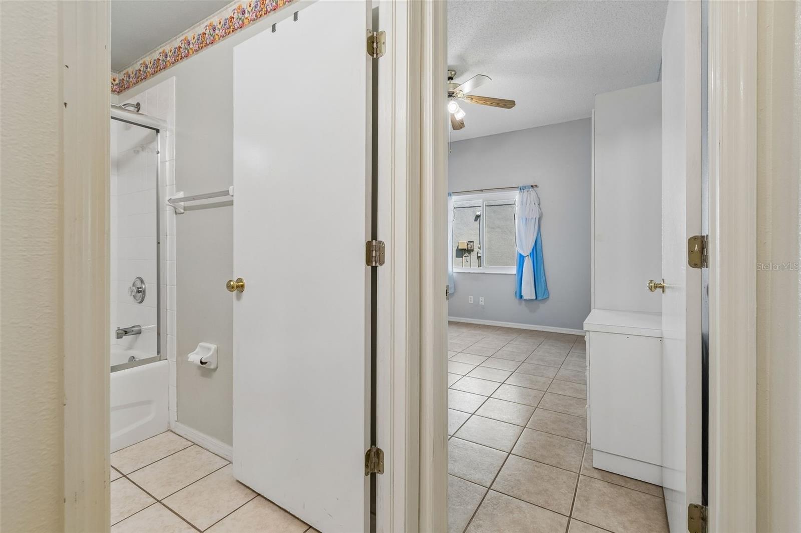 12803 Longcrest Longcrest Dr Property Photo 10