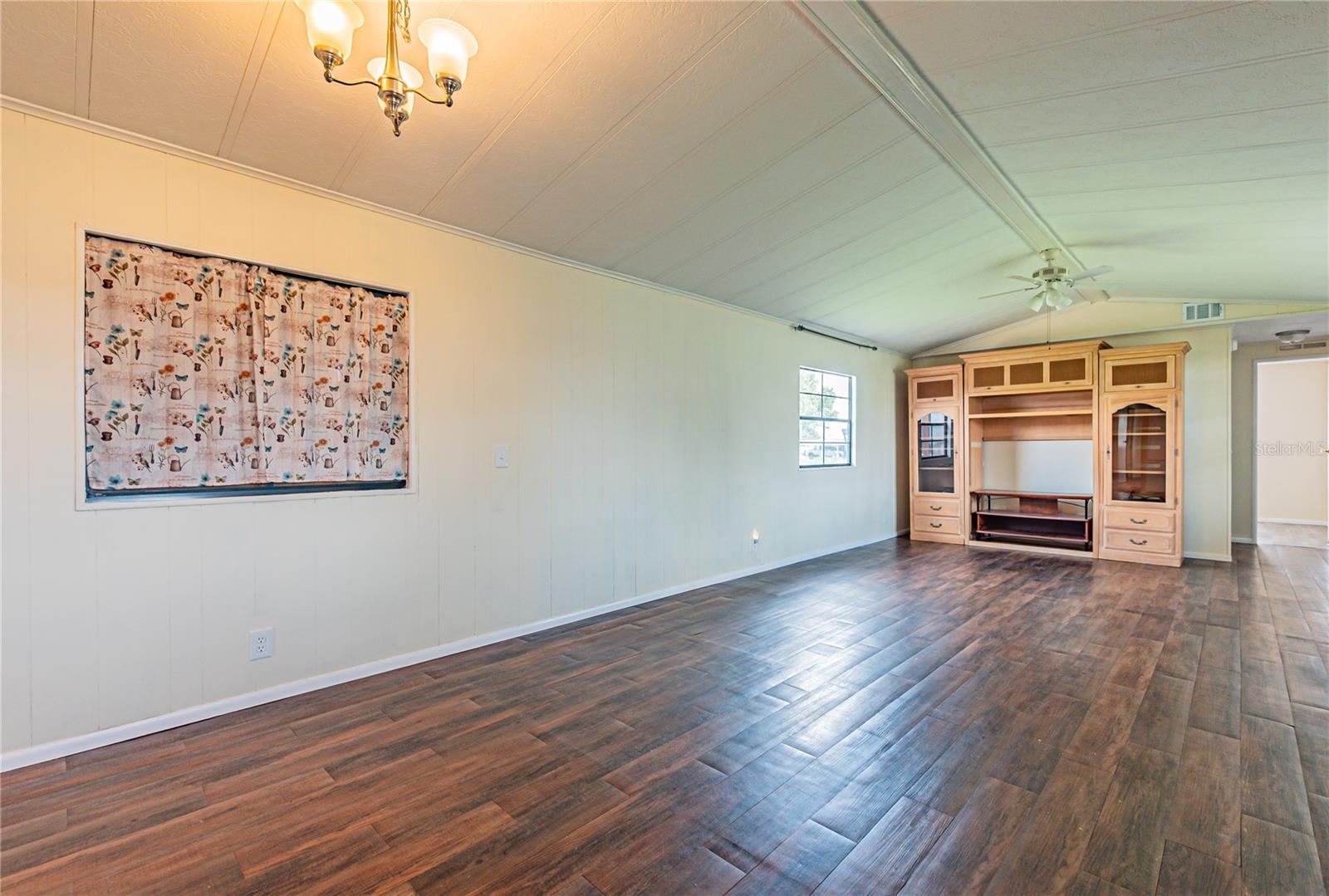 36301 Coronet Way Property Photo 16