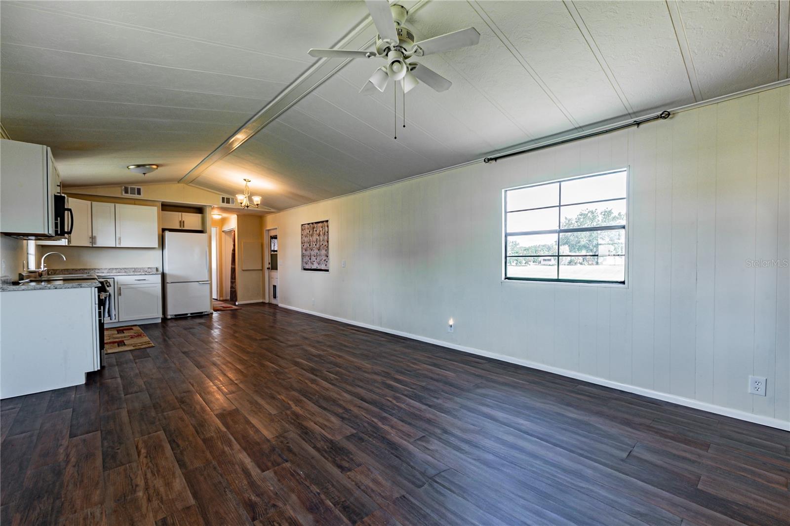 36301 Coronet Way Property Photo 17