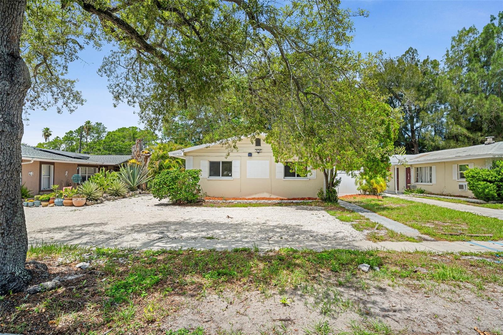 522 Florida Ave Property Photo 2