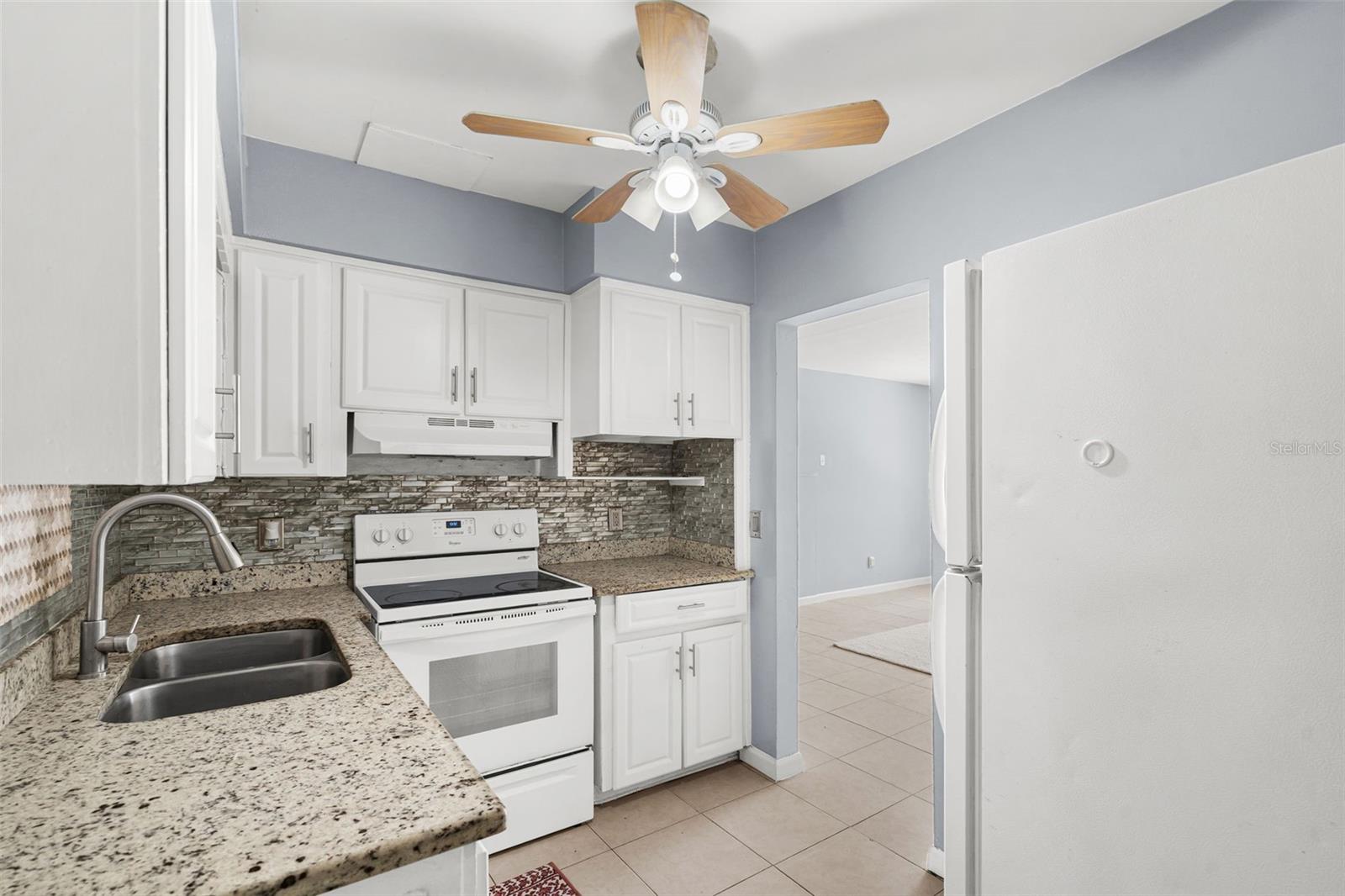 522 Florida Ave Property Photo 11