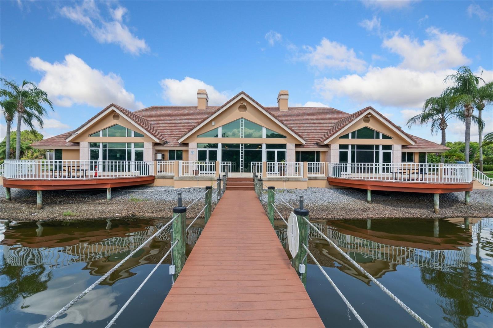 11006 Tahiti Isle Ln Property Photo 43