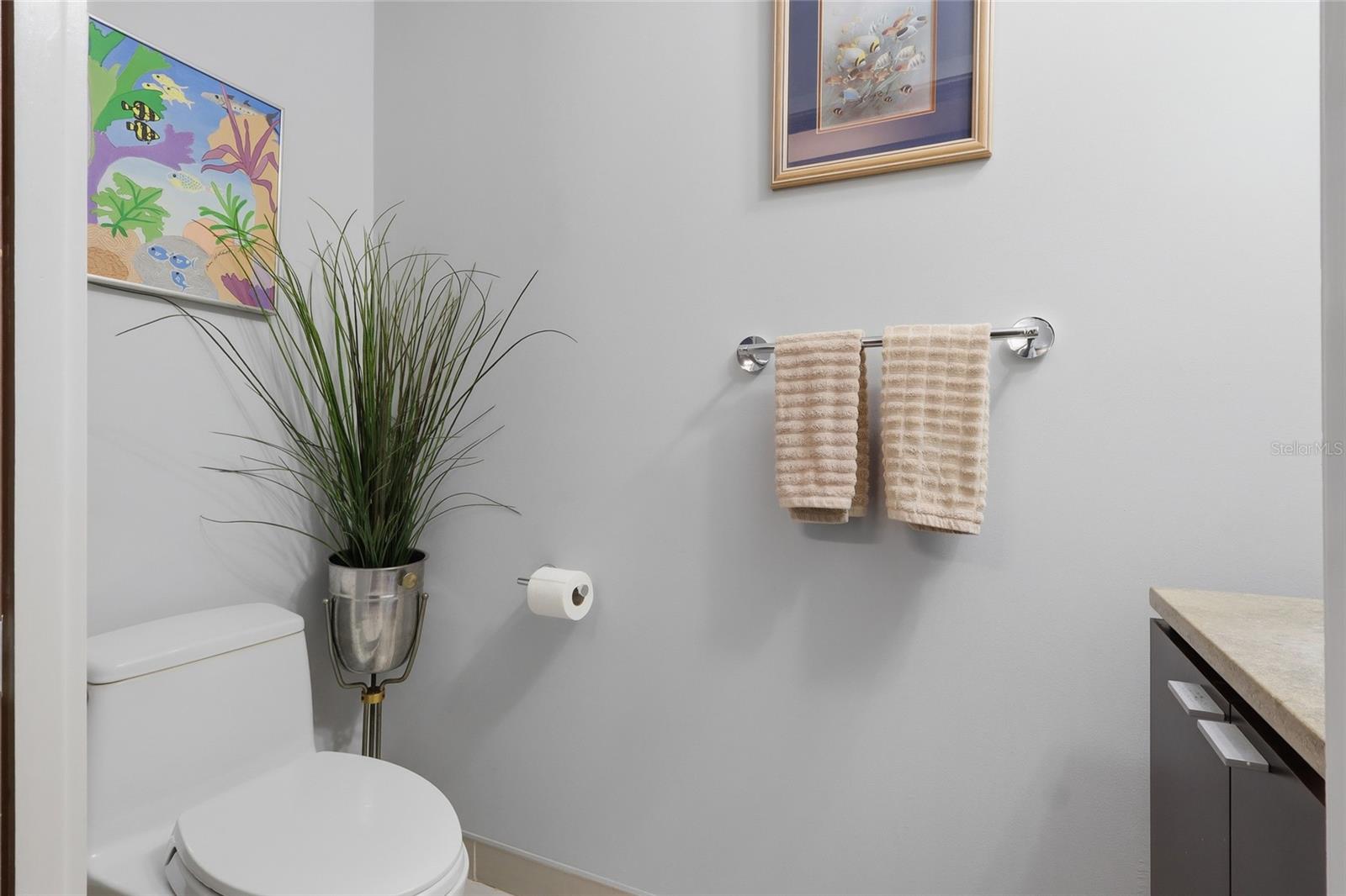 111 N 12th St #1521 Property Photo 22