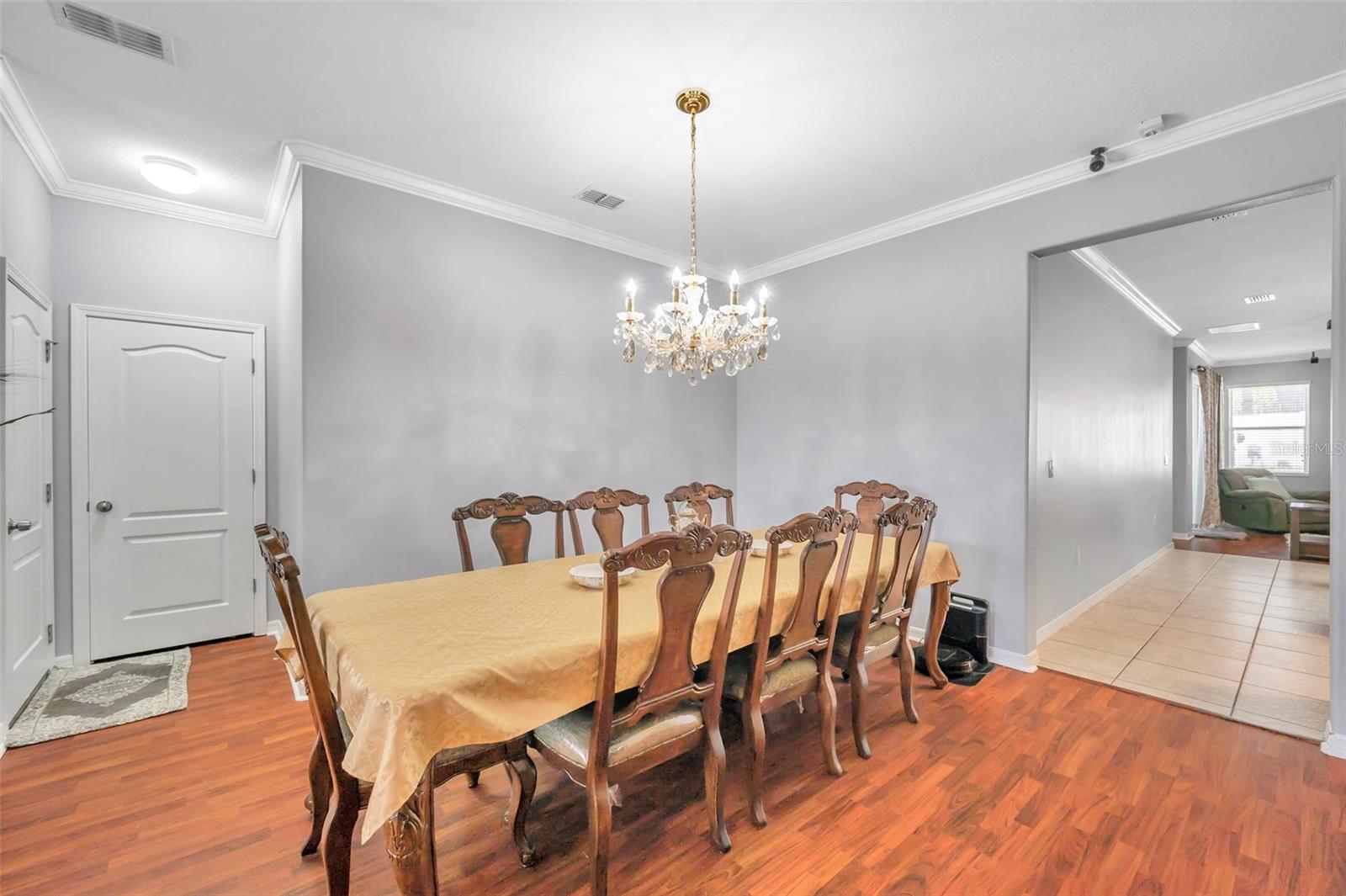 4476 Creekside Dr Property Photo 11