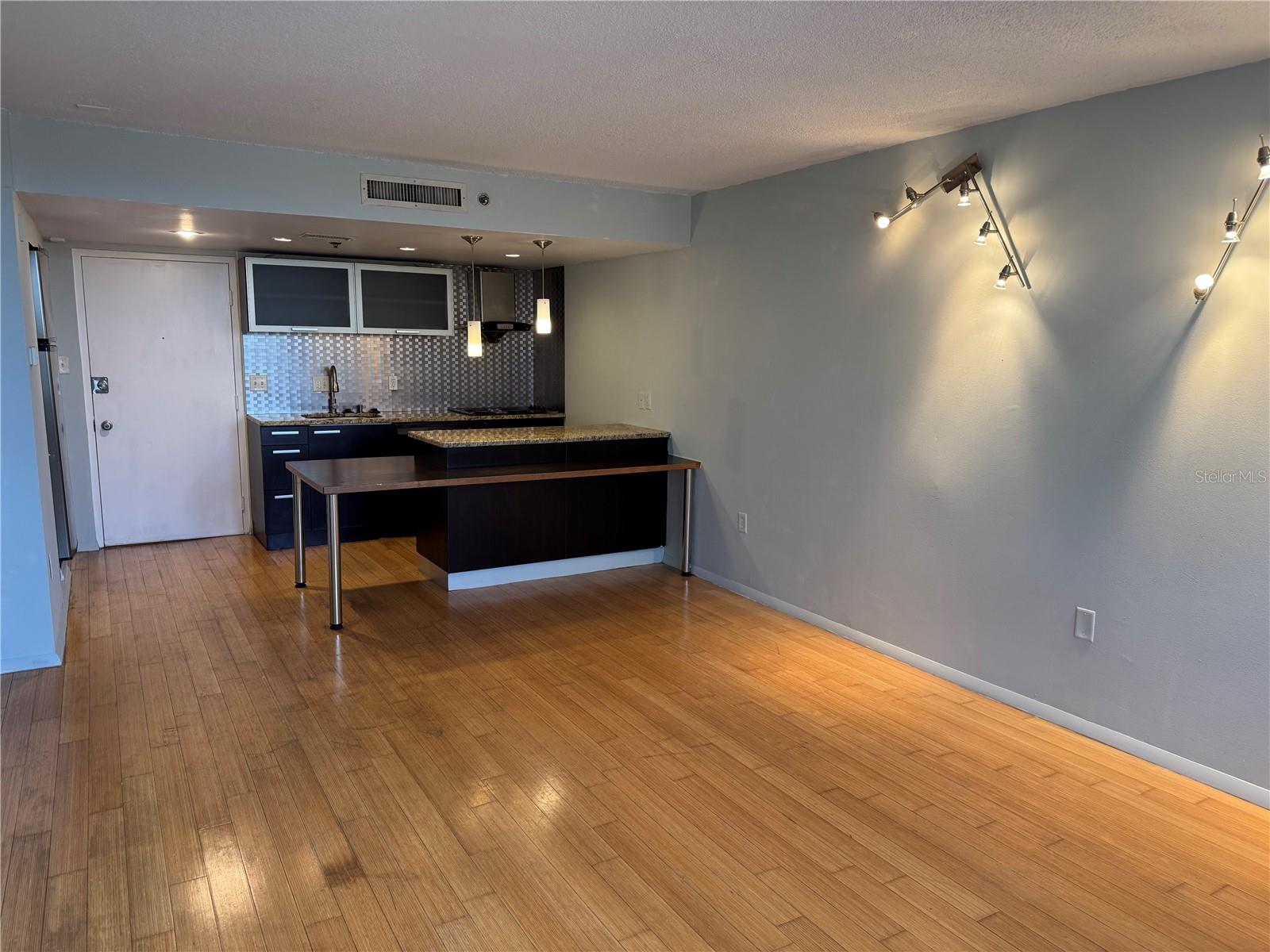 701 S Madison Ave #312 Property Photo 8
