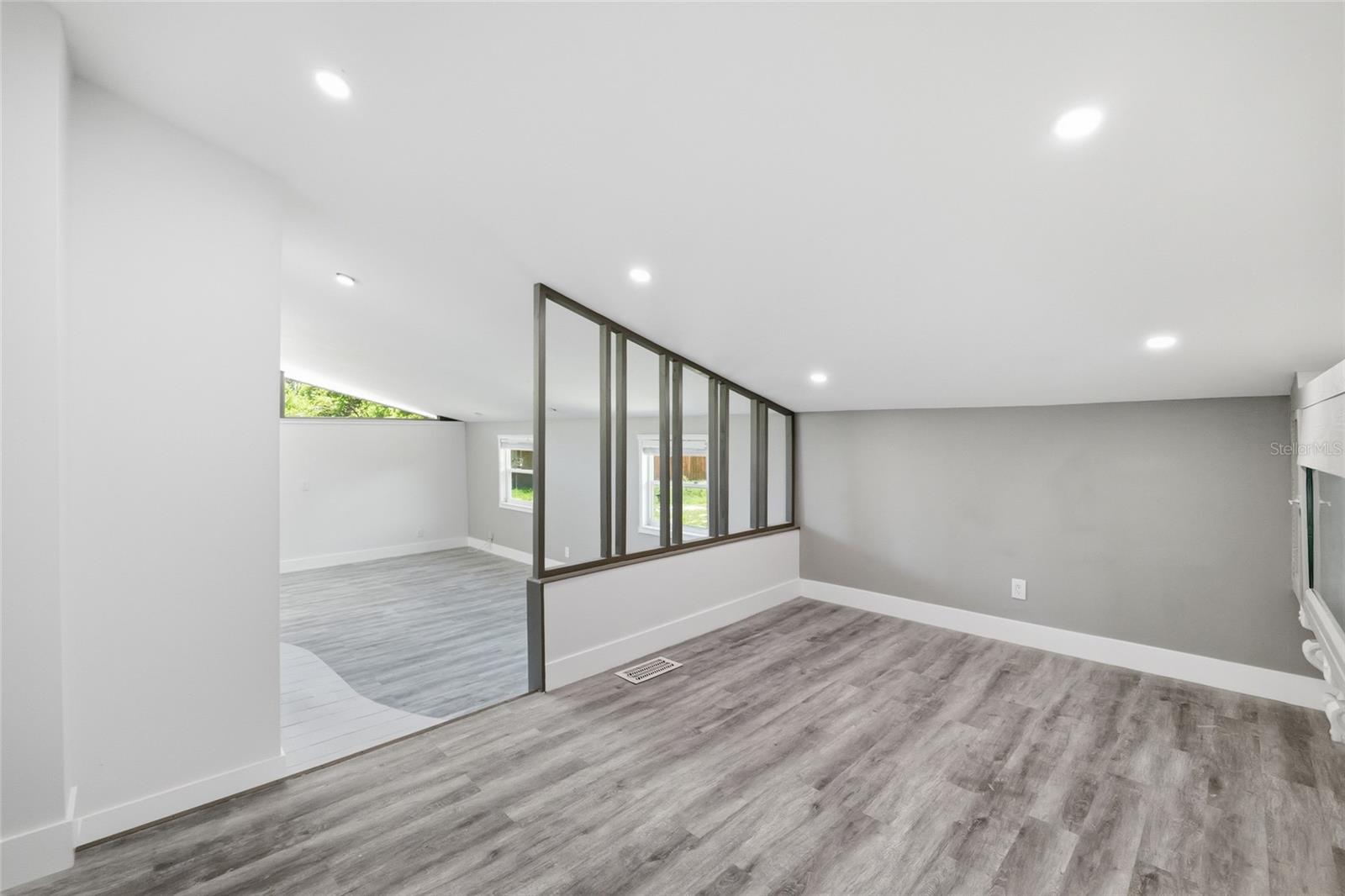 7210 Valrie Ln Property Photo 12