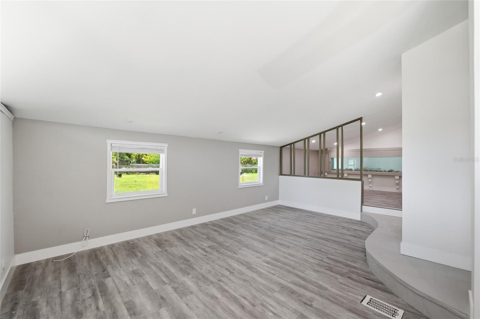 7210 Valrie Ln Property Photo 14