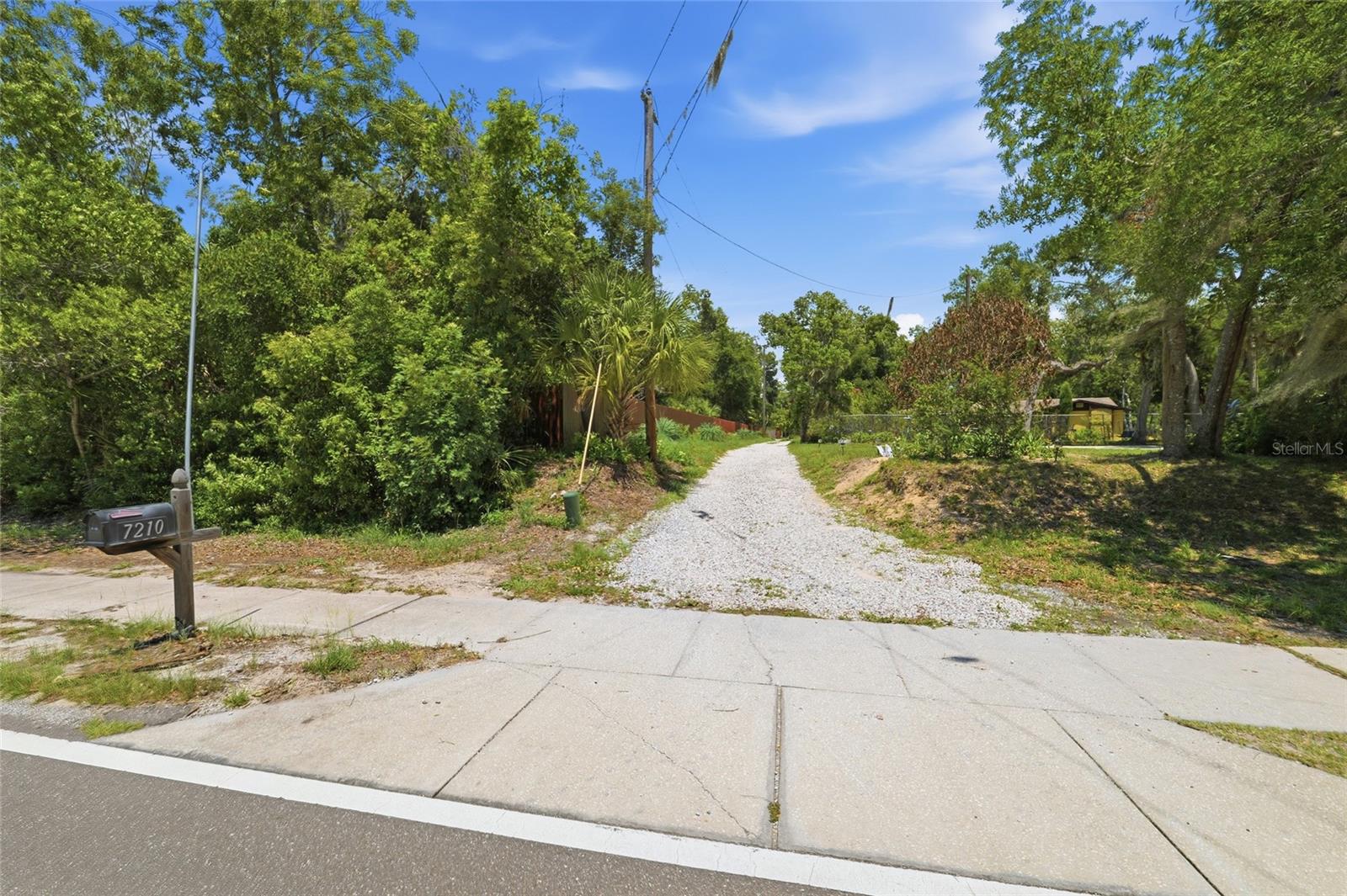7210 Valrie Ln Property Photo 42