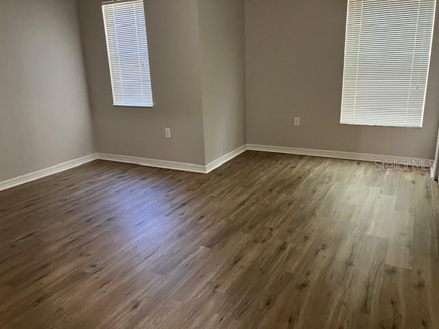 6922 Hawthorne Trace Ln Property Photo 7