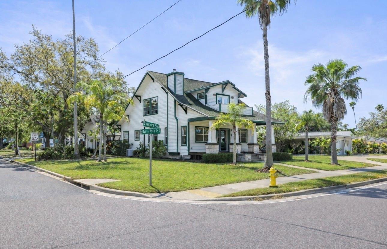1777 Bayshore Blvd Property Photo 2