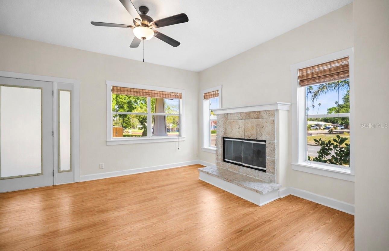1777 Bayshore Blvd Property Photo 7