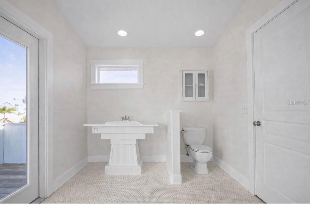 1777 Bayshore Blvd Property Photo 25