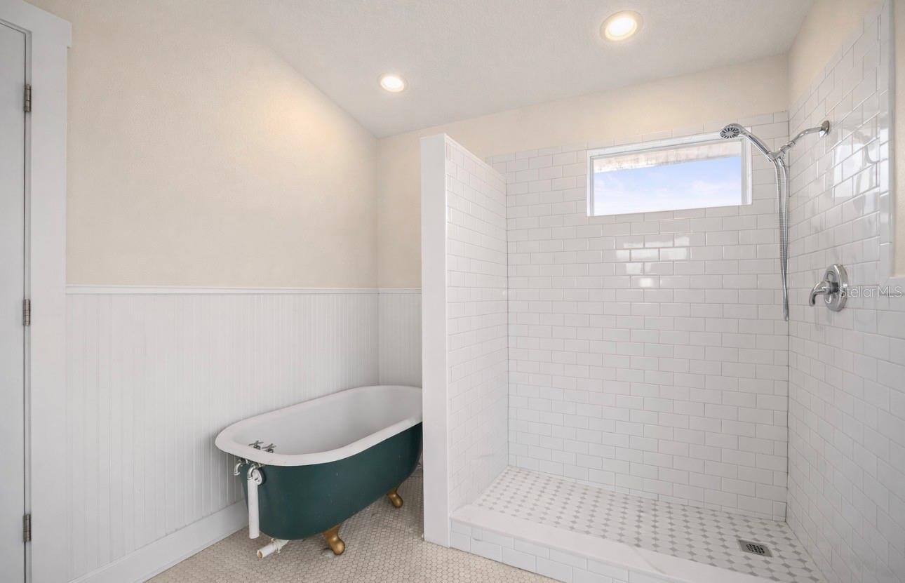 1777 Bayshore Blvd Property Photo 26