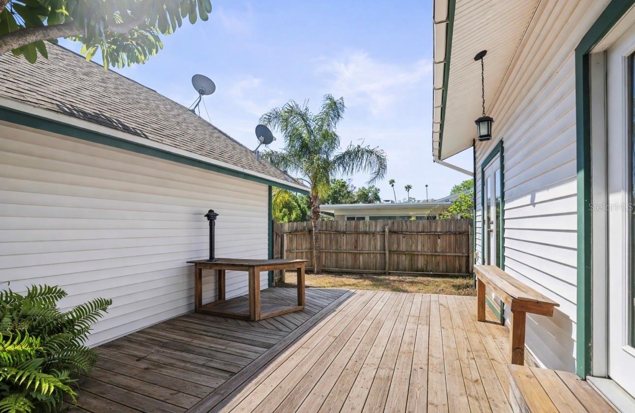 1777 Bayshore Blvd Property Photo 37