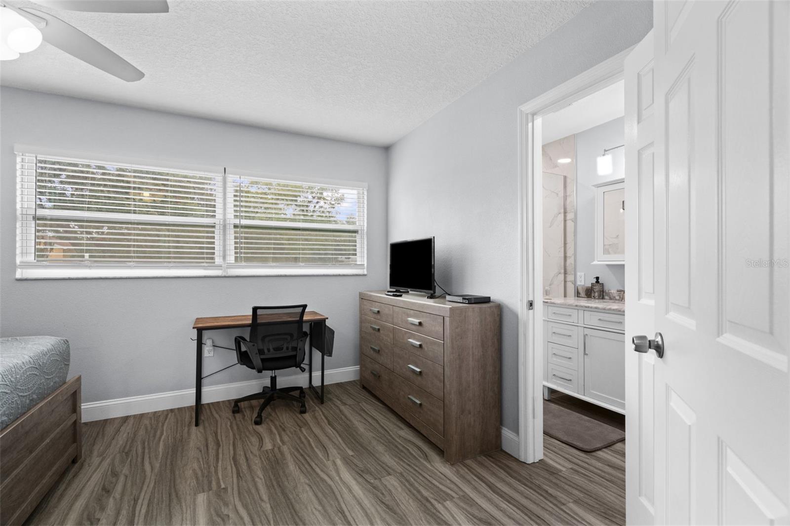 265 Plumtree Ave Property Photo 15