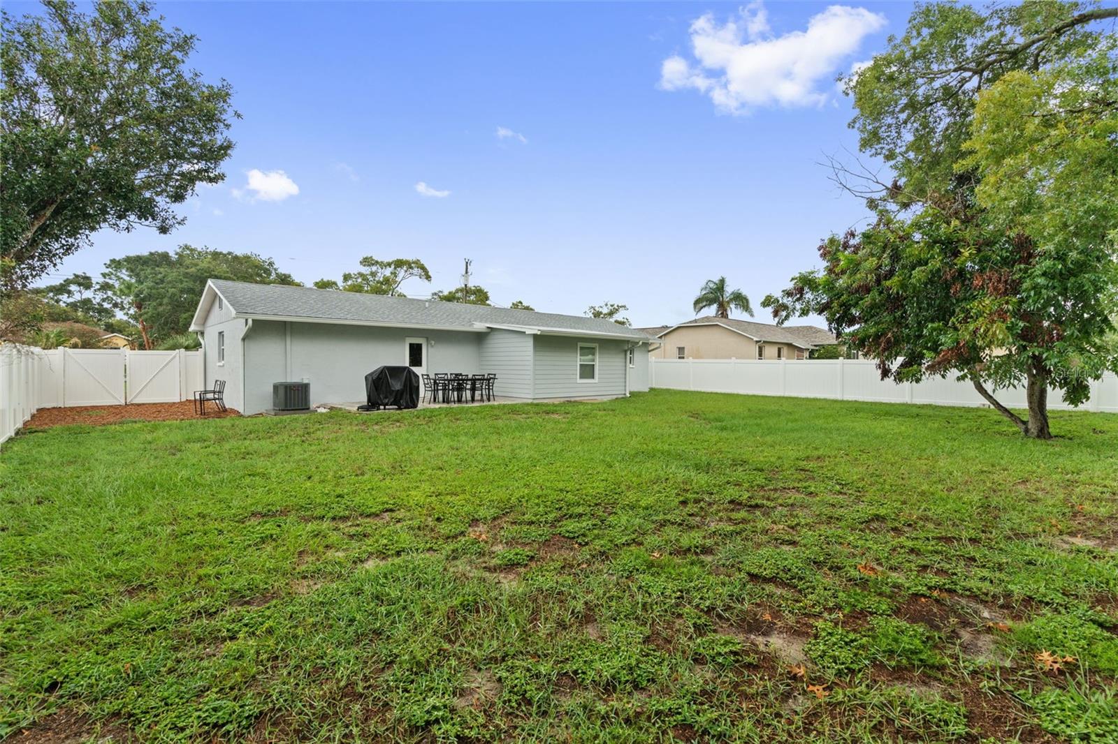 265 Plumtree Ave Property Photo 27