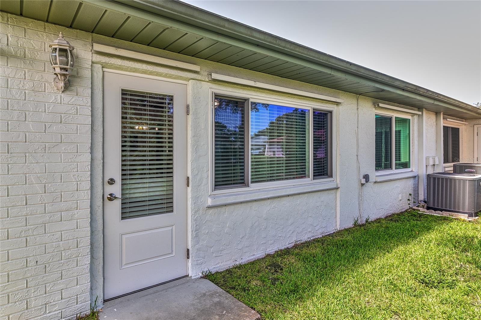 3217 Mcmath Dr Property Photo 41