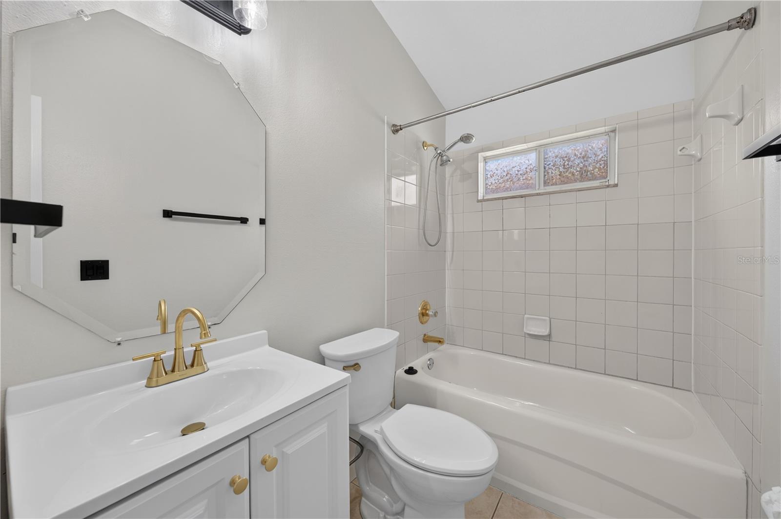 708 Erik Lake Rd Property Photo 18
