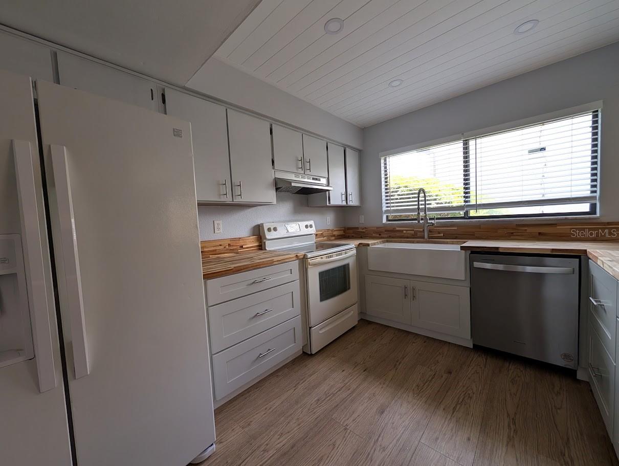 9209 Seminole Blvd #188 Property Photo 10