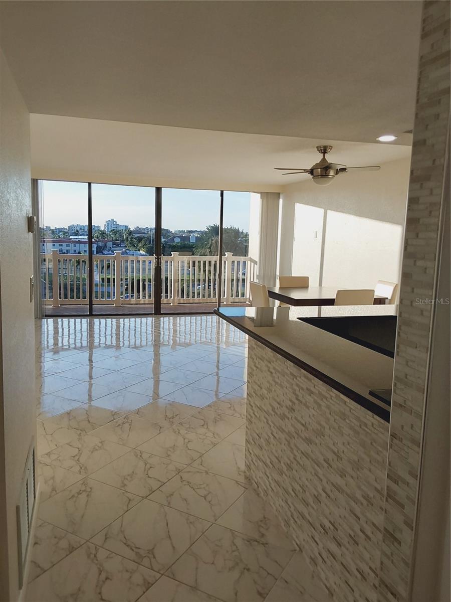 500 Treasure Island Cswy #502 Property Photo 6