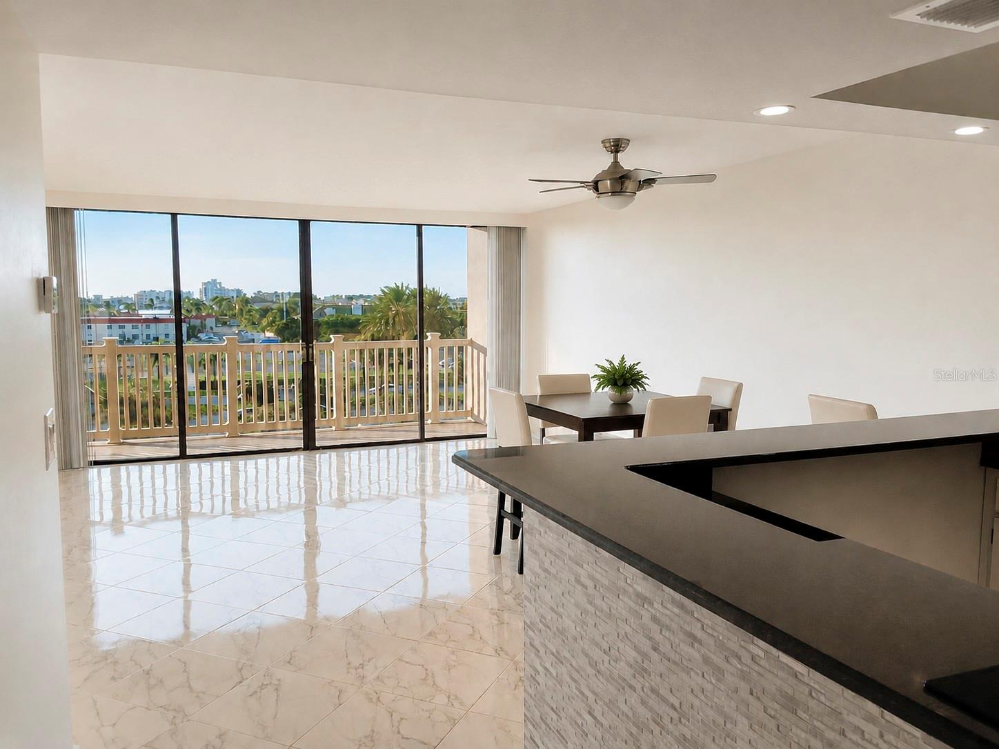 500 Treasure Island Cswy #502 Property Photo 25