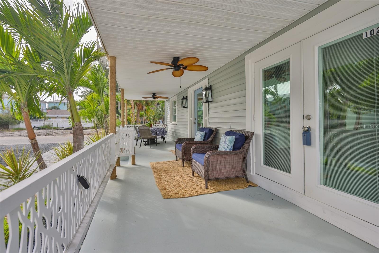 134 86th Ter Property Photo 4