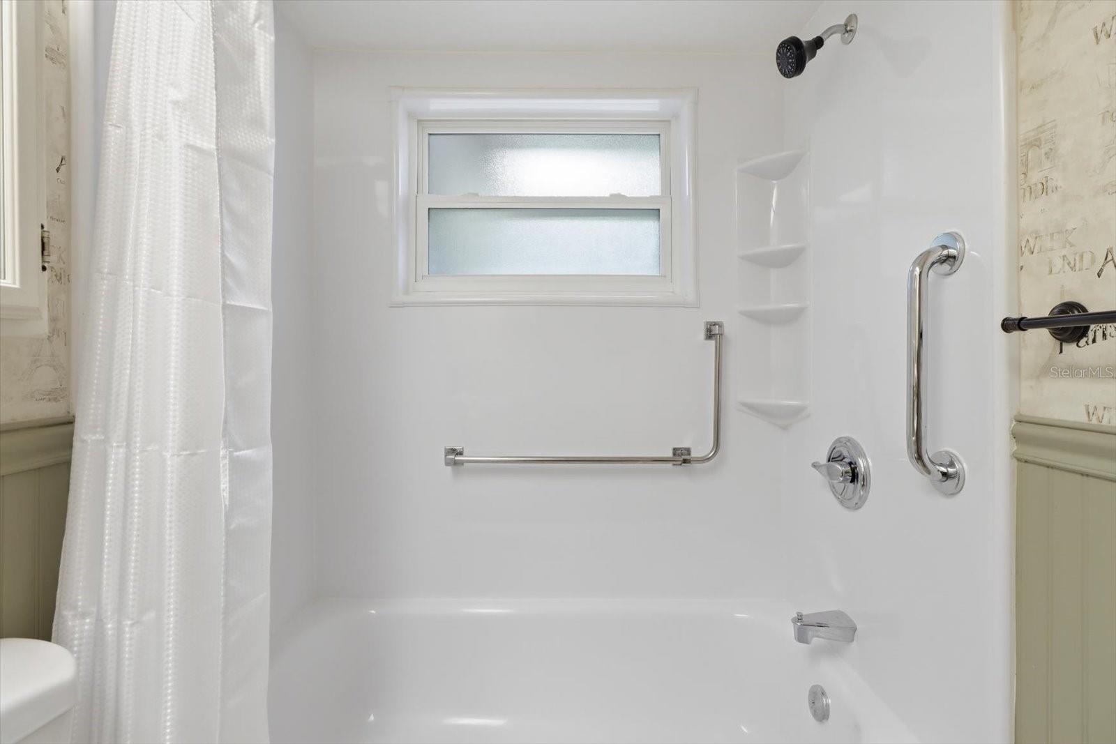 518 S Adams St Property Photo 20