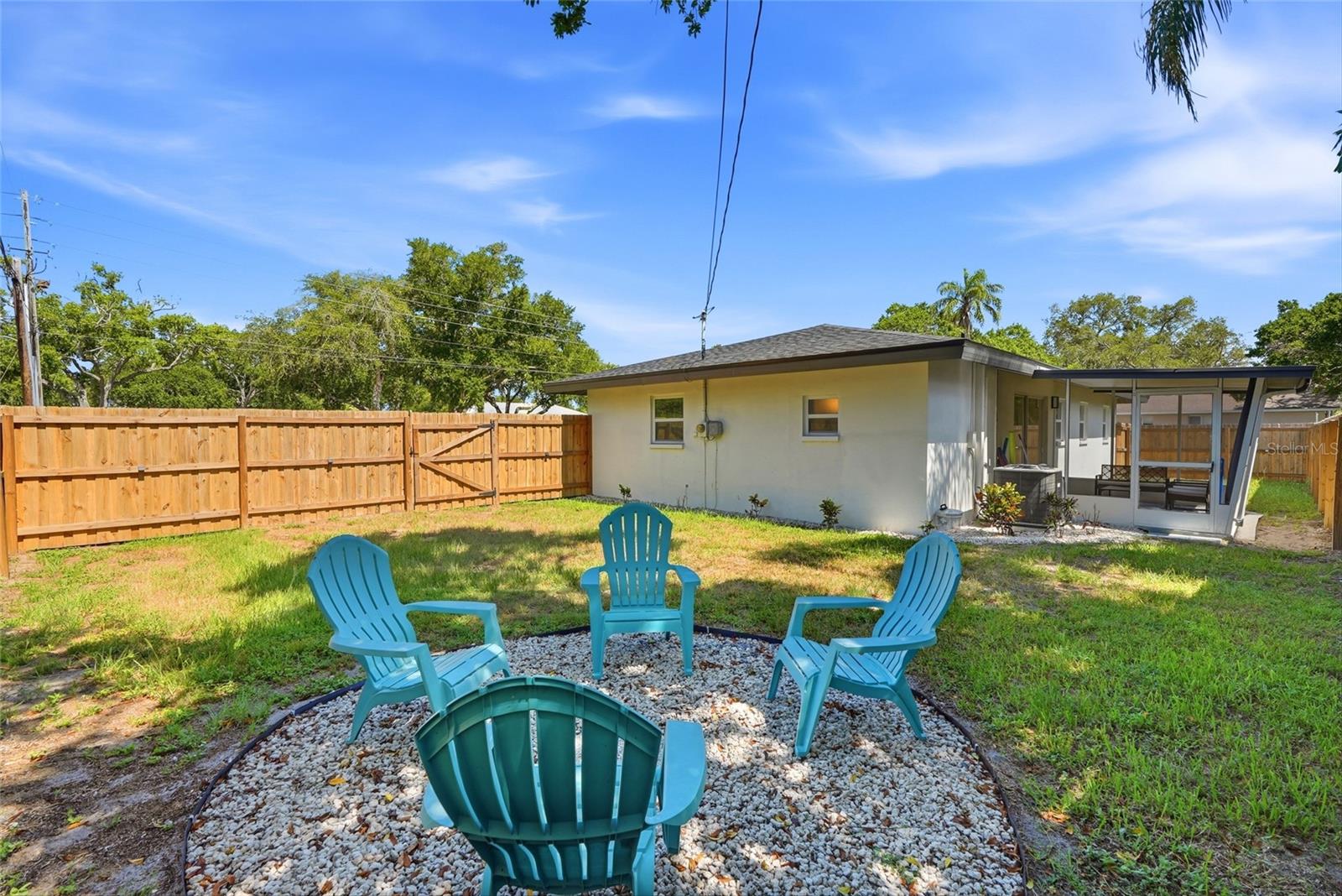 2117 N Hercules Ave Property Photo 32