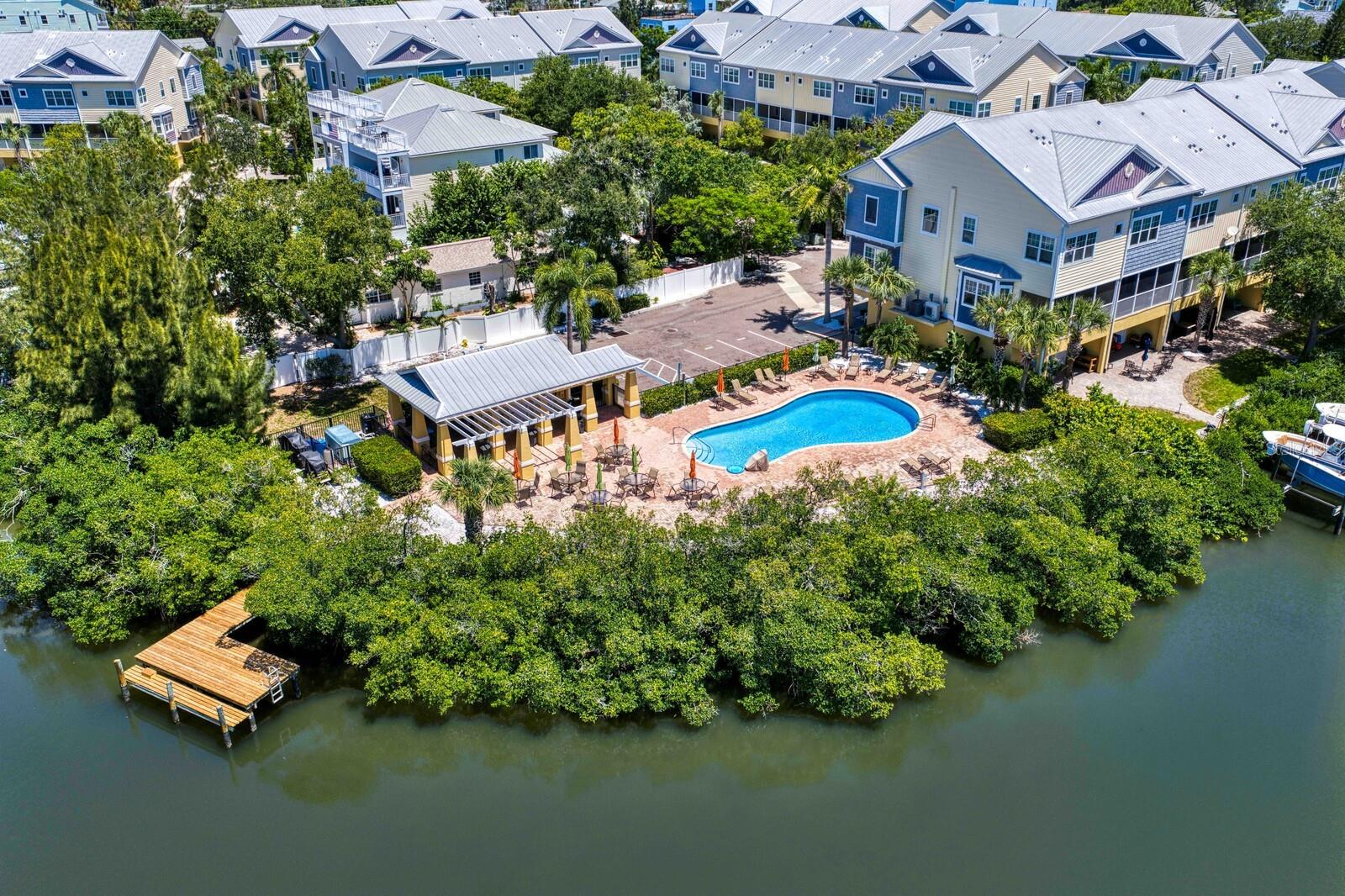 105 Haven Beach Dr Property Photo 6