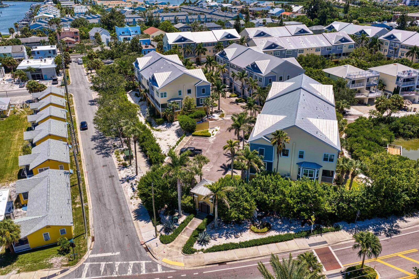 105 Haven Beach Dr Property Photo 15