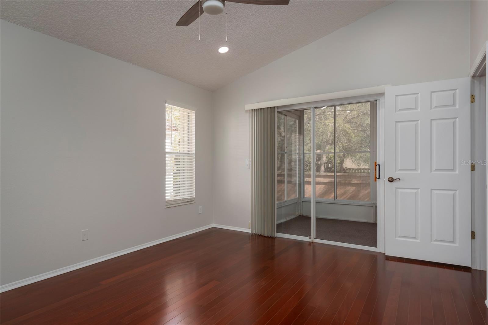 717 Lighthouse Dr Property Photo 15